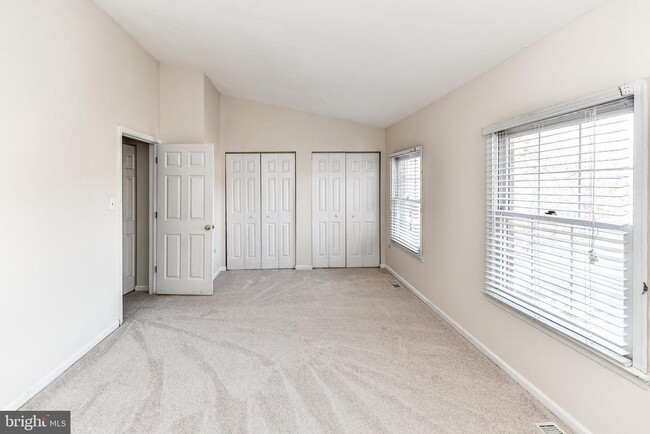 Building Photo - 14639 Stone Range Dr