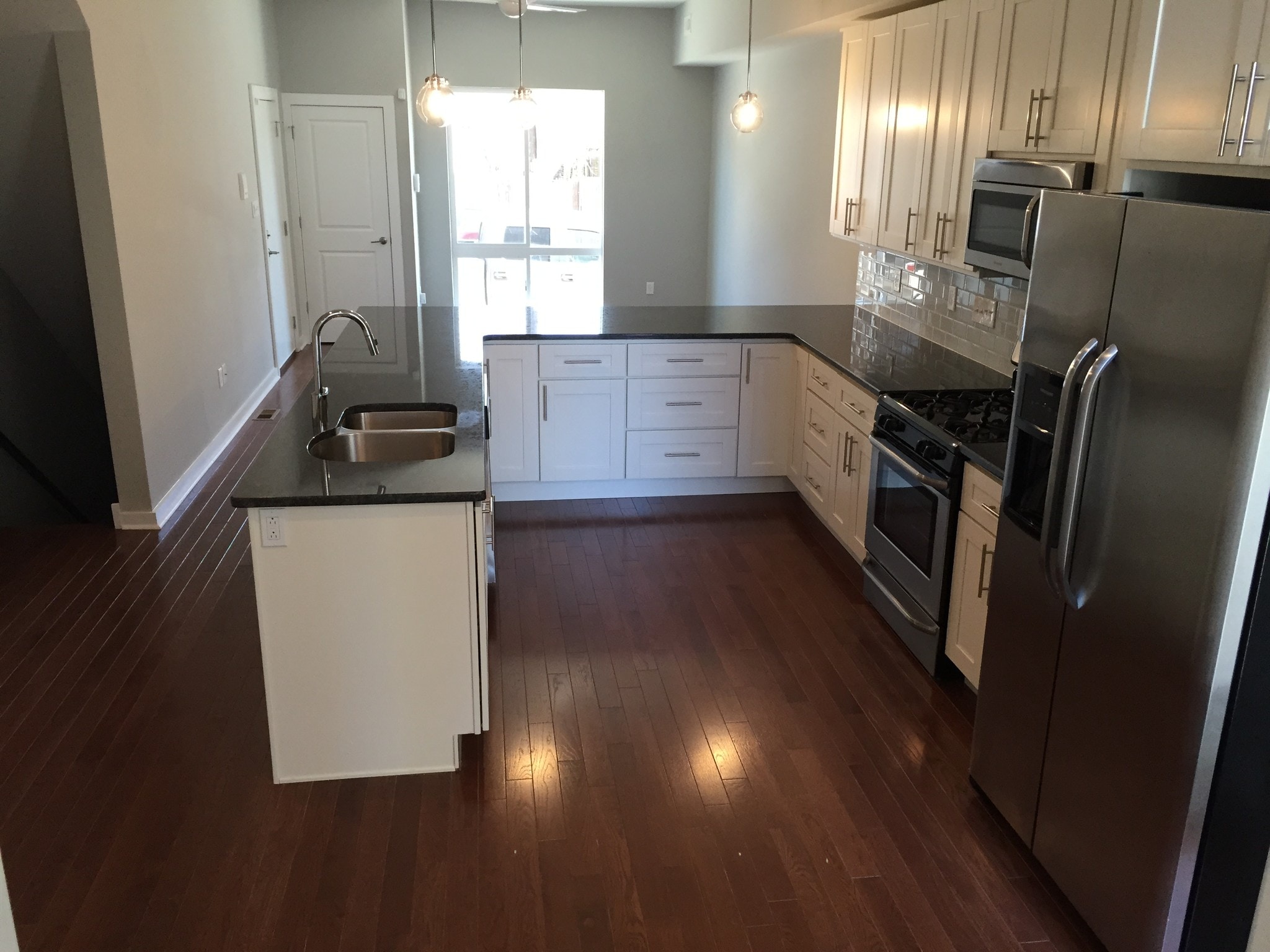 Kitchen - 1806 Frankford Ave