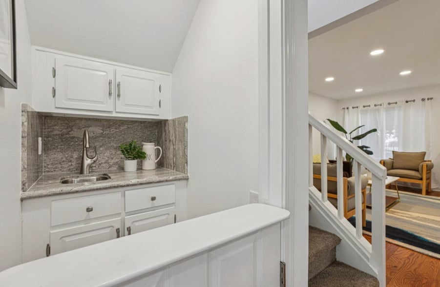 Building Photo - 1512 Huddersfield Ct