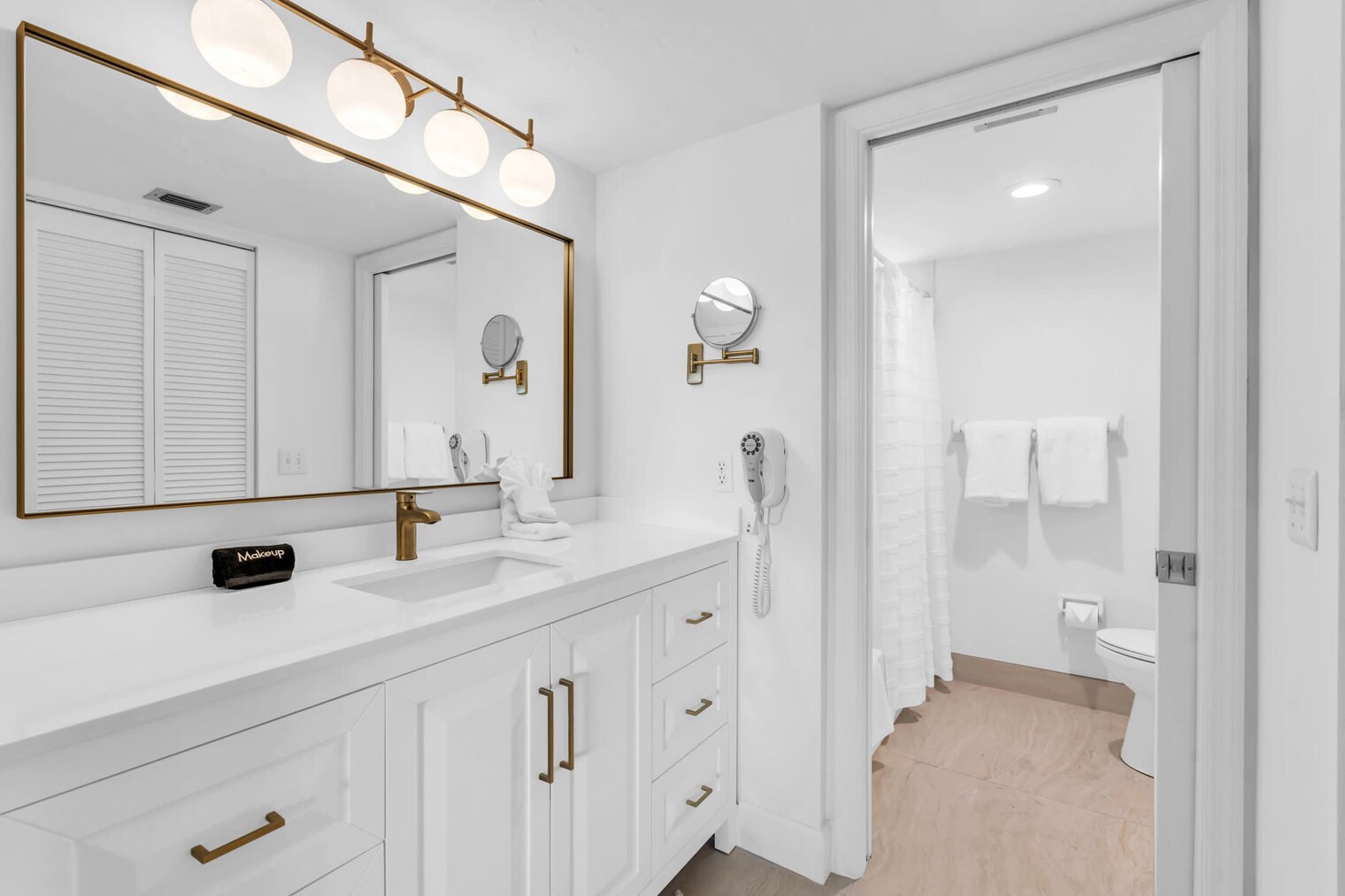 Building Photo - 600 Neapolitan Way