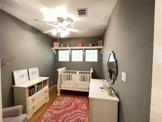 Building Photo - 9822 Samantha Suzanne Ct