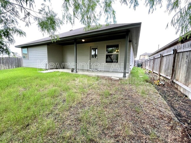 Building Photo - 347 Noddy Rd