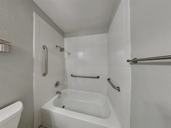 Building Photo - 3 BR/2BA | Renovated Single Family Home | 2-car garage | Fenced backyard