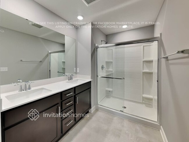 Building Photo - 6439 Inspire Cir S