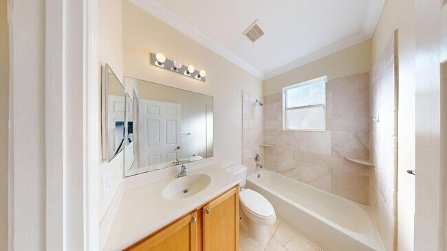 Building Photo - 1007 Grove Park Cir