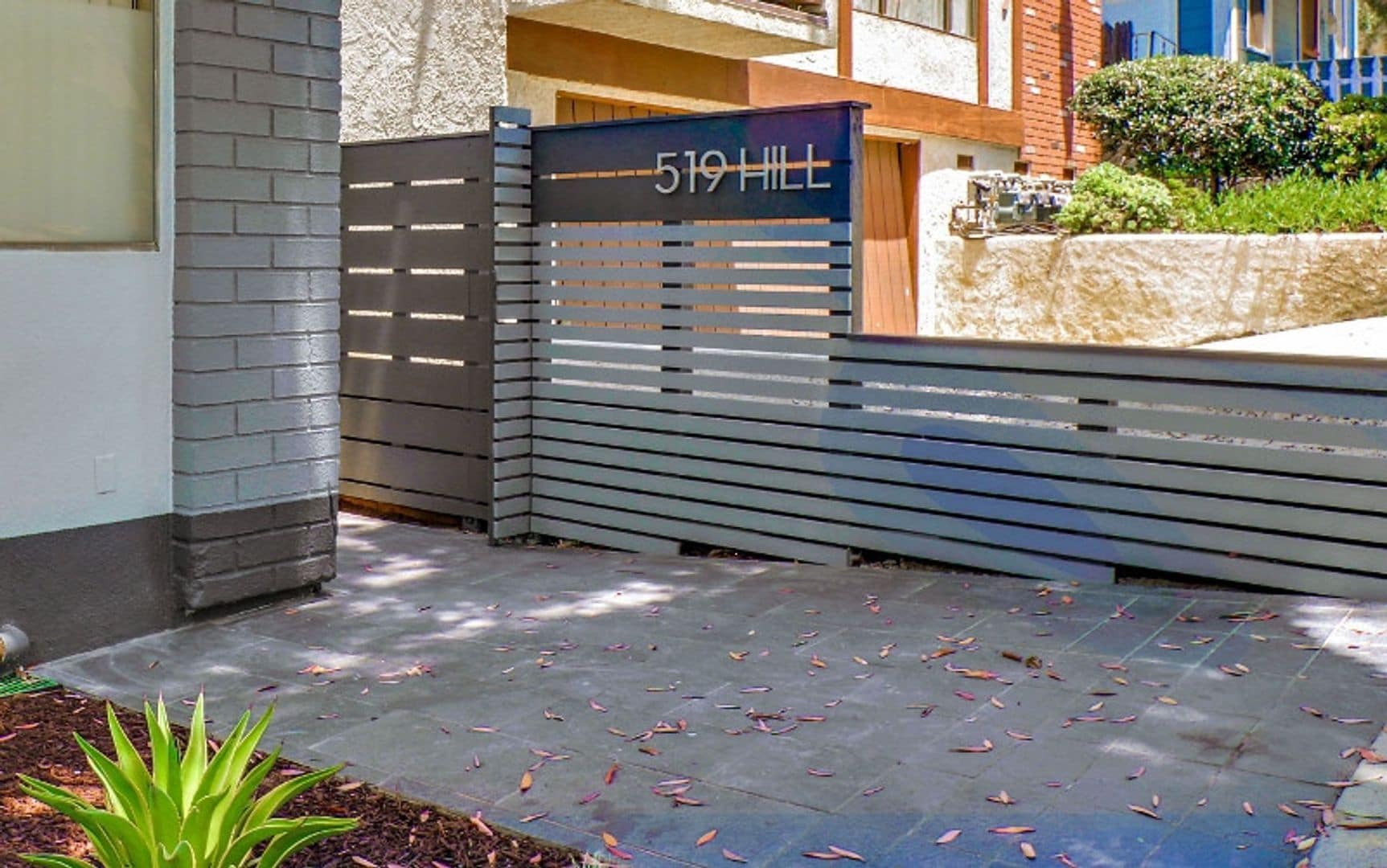 Building Photo - 519 Hill St