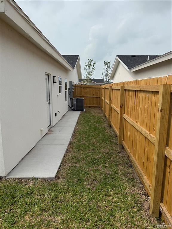 Building Photo - 13 San Andres