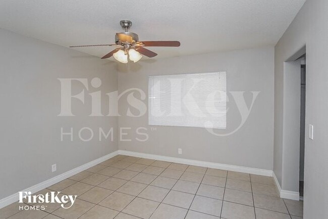 Building Photo - 4624 Cinderella Ln