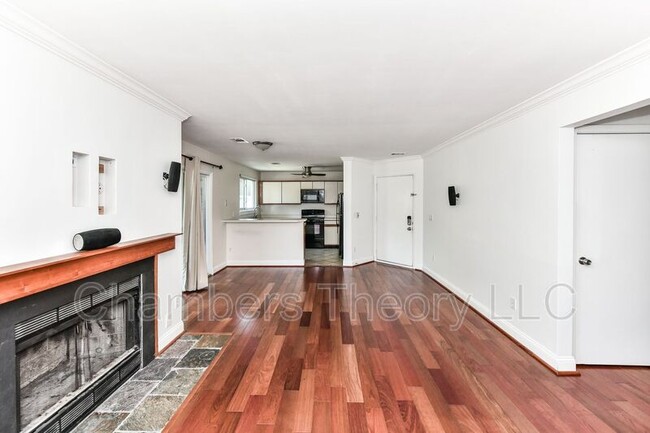 Building Photo - 11729 Summerchase Cir