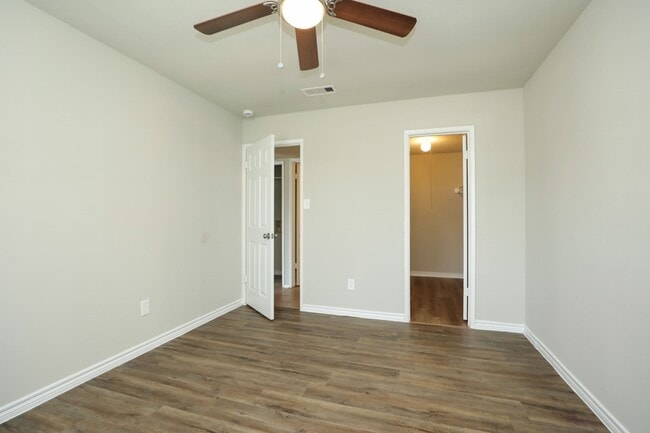 Building Photo - 24218 Jumping Jay Dr