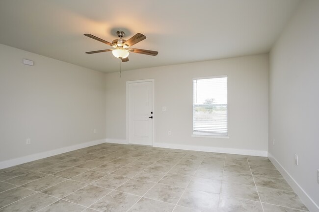 Building Photo - 1193 Venus Lp