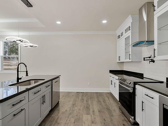 Building Photo - Build Equity While Leasing - Lease and Own from Day One!