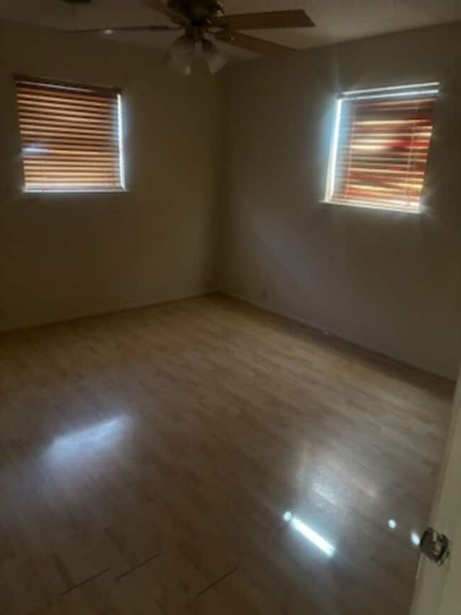 Building Photo - VERY NICE HOME IN THE RIDGECREST AREA. PETS NEGOTIABLE WITH OWNERS APPROVAL