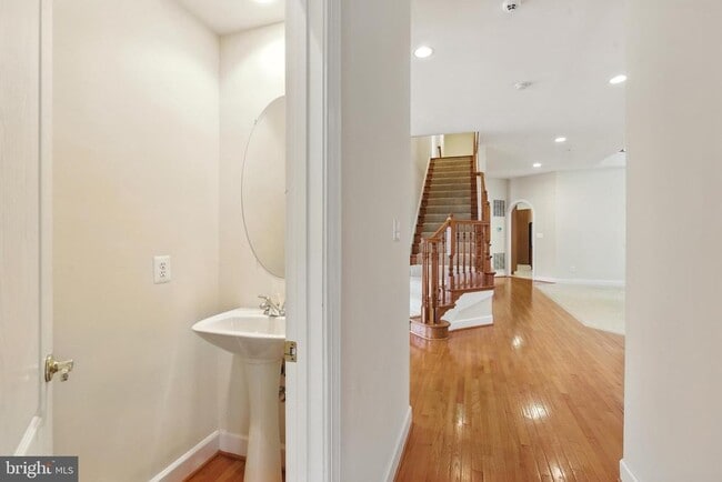 Building Photo - 13309 Big Cedar Ln