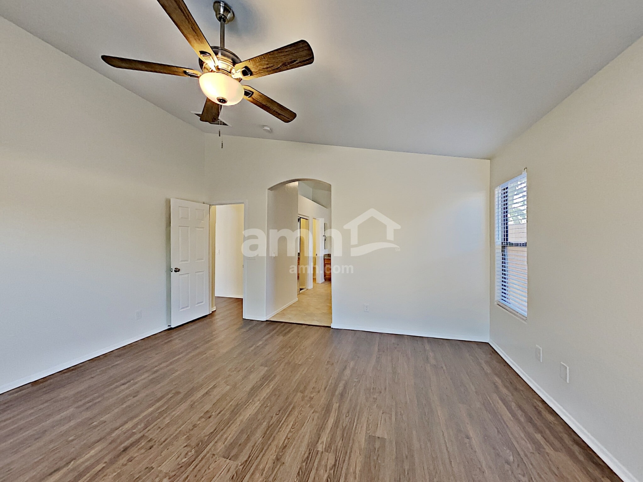 Building Photo - 1920 S 85th Ln