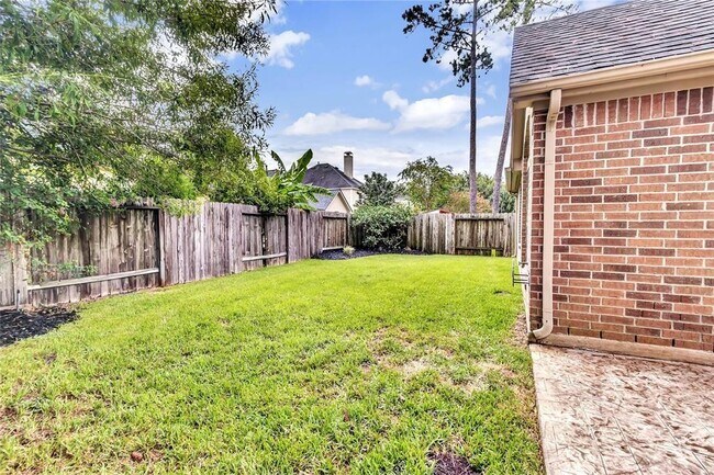 Building Photo - 15814 Finwood Ln