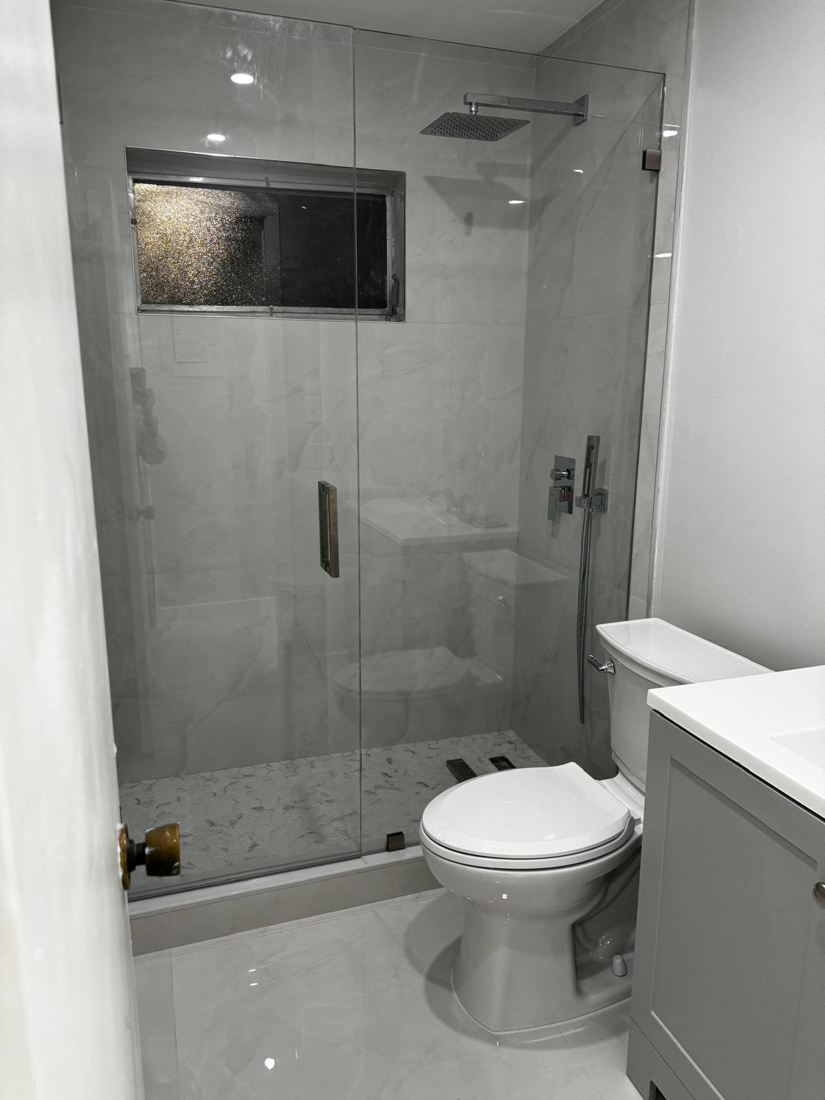 Building Photo - 2461 SW 82nd Ave