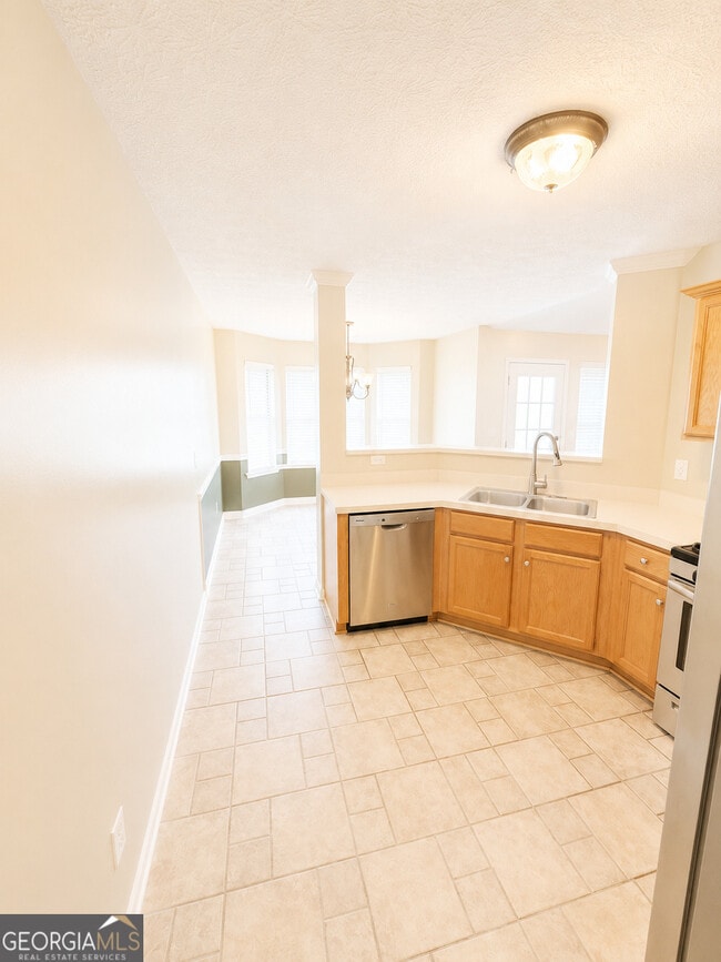 Building Photo - 5115 Towne Park Dr