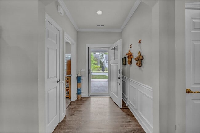 Building Photo - 4161 Druids Glen Dr