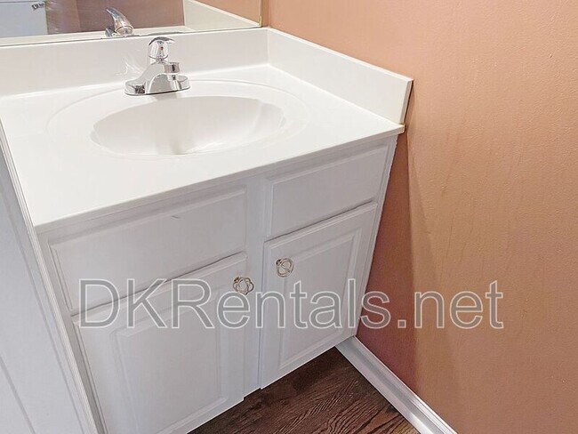 Building Photo - 3152 Blue Heron Pass