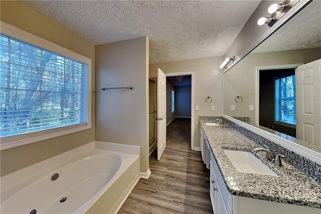 Building Photo - 81 Summerfield Crossing