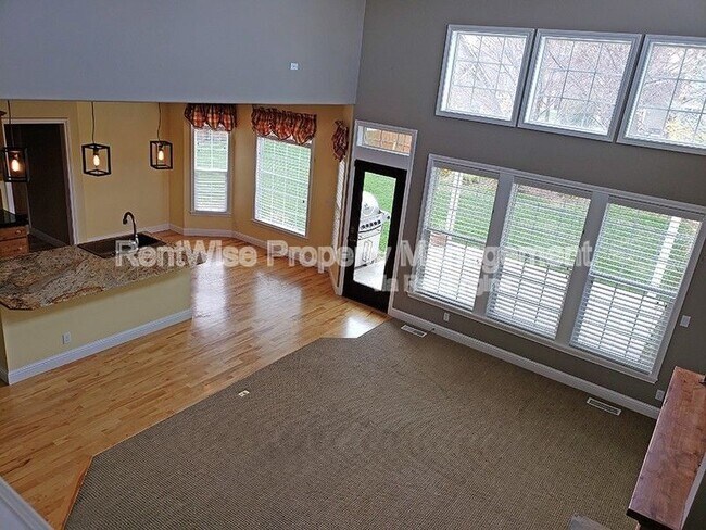 Building Photo - 1473 N Watson Way
