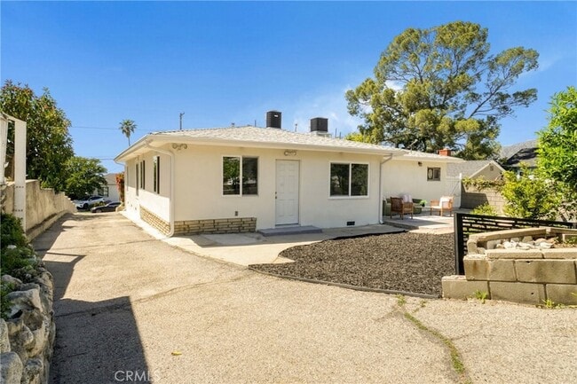 Building Photo - 10410 Mountair Ave