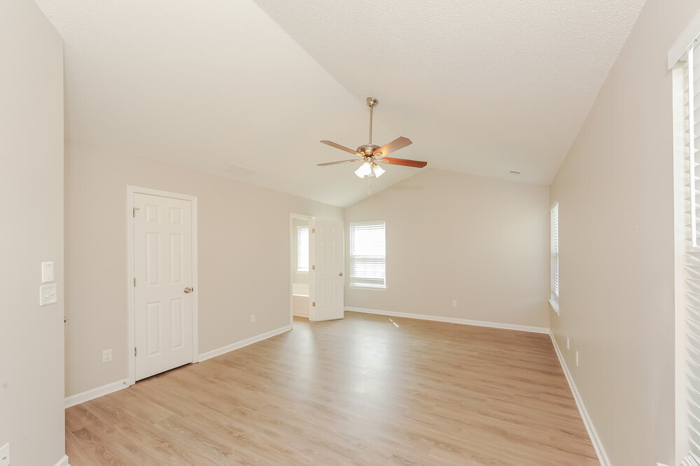 Building Photo - 16 Cottage Trce