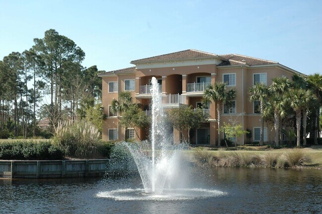 Building Photo - 560 Florida Club Blvd