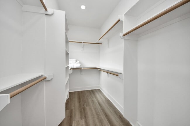 Building Photo - 8320 Brecha Ln