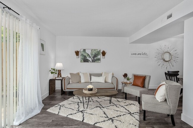 Floorplan - Ivy Hills Living Spaces