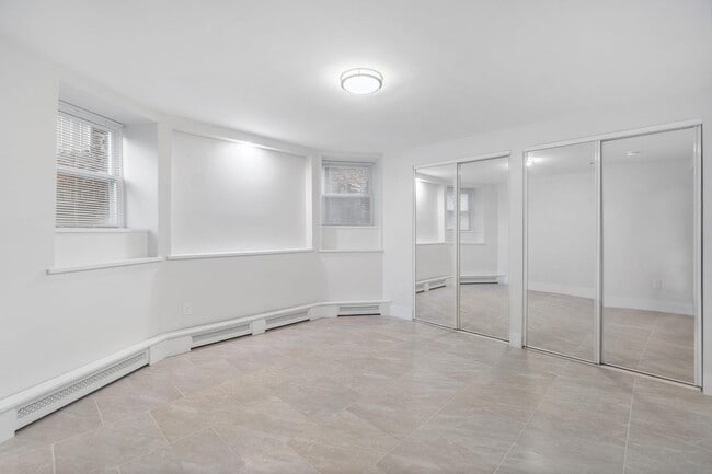 Building Photo - 6107 JFK Blvd E