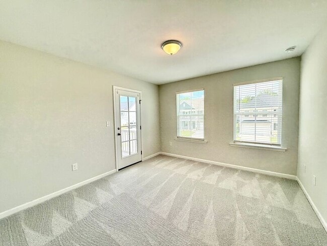 Building Photo - 150 Cherry Blossom Ct