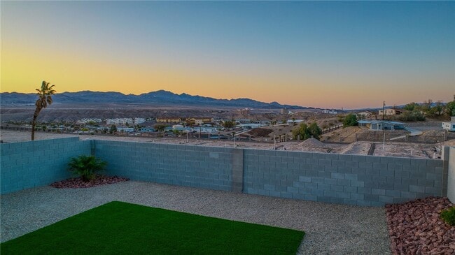 Building Photo - 2469 Pesuna Dr