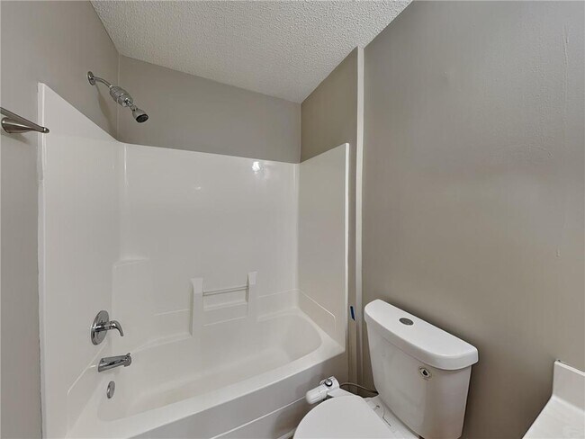 Building Photo - 9049 Garland Ln N