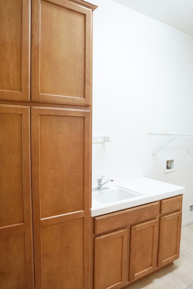 Building Photo - 79882 Viento Dr