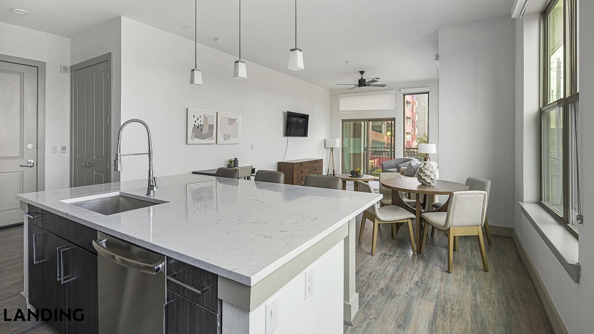 Building Photo - 3030 Summer St