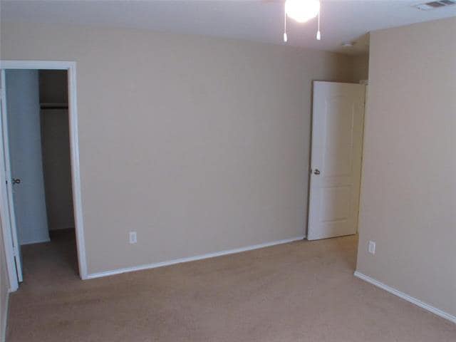 Building Photo - 2332 Oklahoma Ave