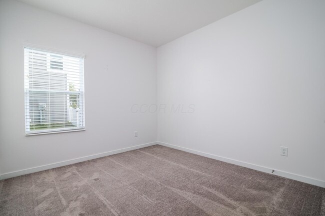 Building Photo - 468 Rochdale Run