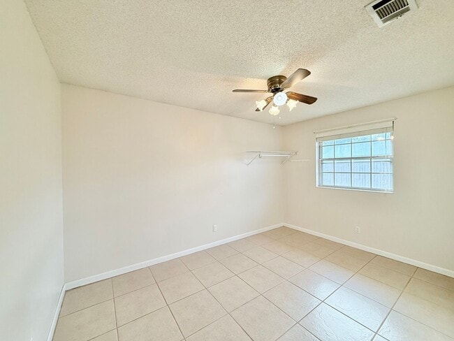 Building Photo - Charming 3-Bedroom Home + Flex Space