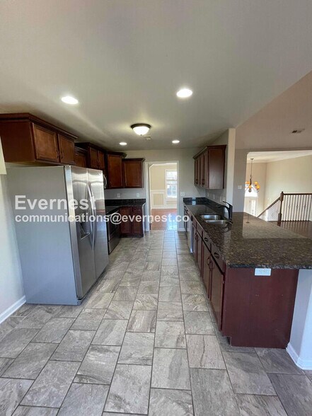 Building Photo - 3393 Wiser Dr