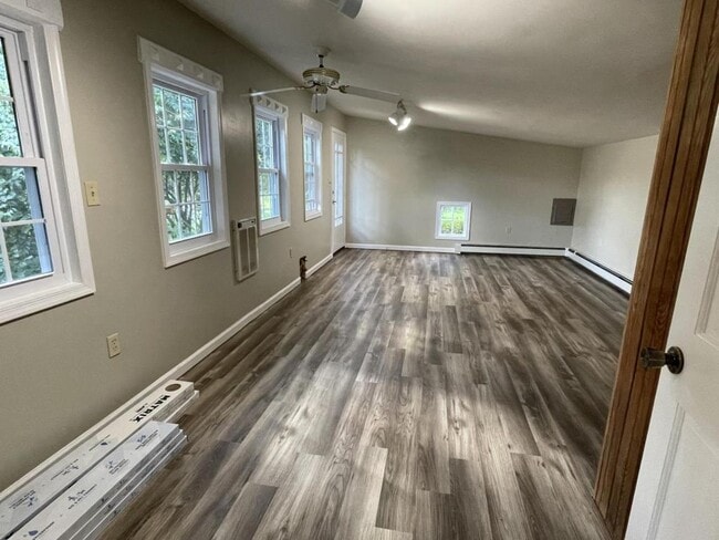 Building Photo - 67 Graham Rd