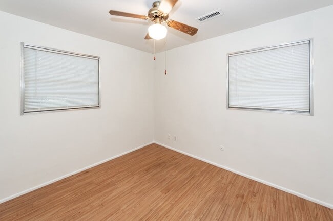 Building Photo - 1521 Juniper St