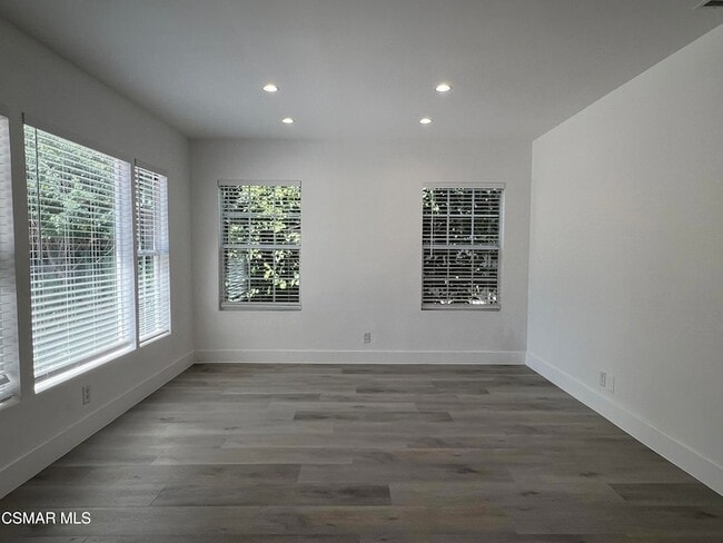 Building Photo - 4934 Enfield Ave