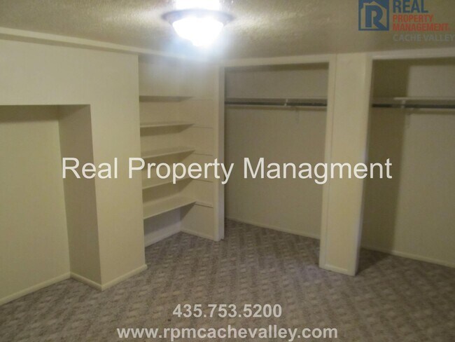 Building Photo - 179-181 N 300 W