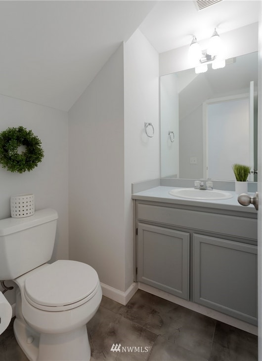 Building Photo - 2319 210th St SE