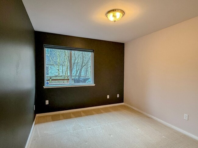 Building Photo - Contemporary 3bd/2.5bth Magnolia Townhome, $4,250/mo.