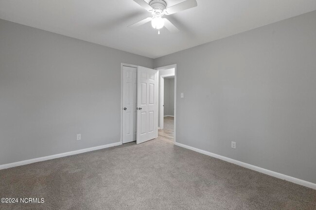 Building Photo - 124 Kitt Dr