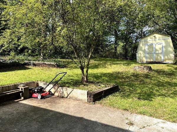 Building Photo - 549 Alpine Way