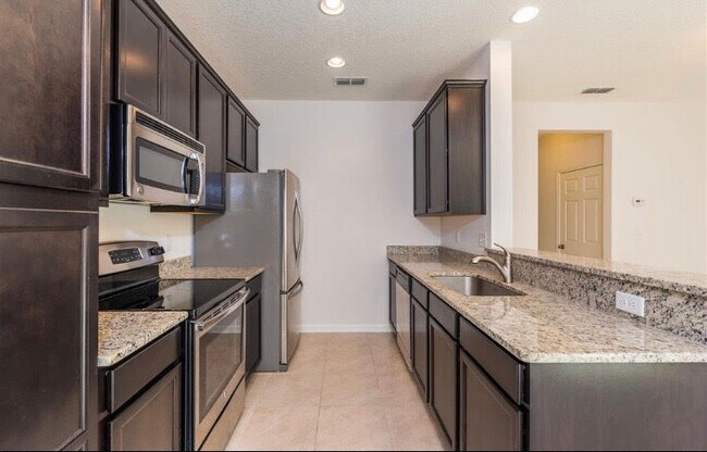 Building Photo - 126 Moultrie Village Ln